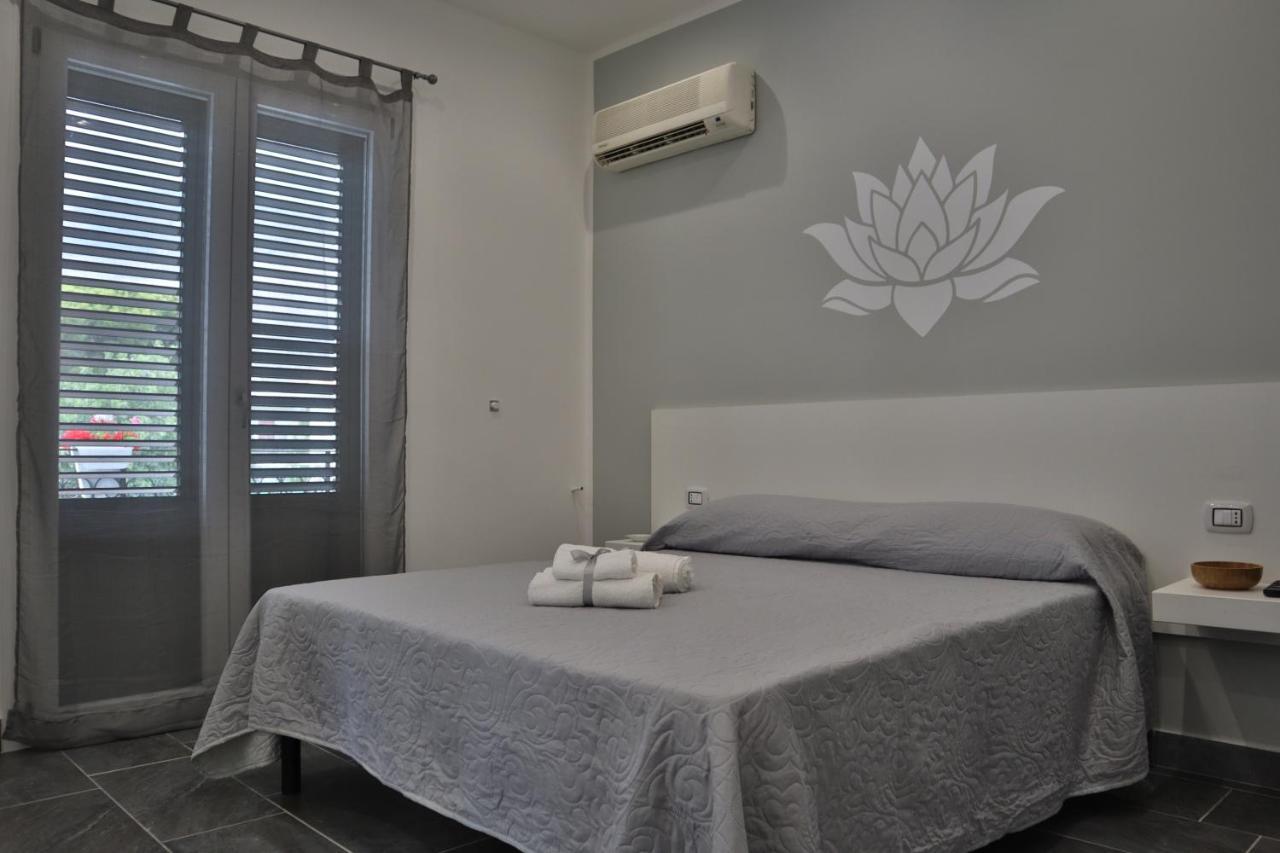 Fiore Di Loto Rooms Carini Exterior photo